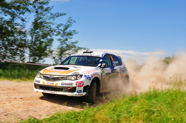 Kajetanowicz i Baran utrzymują prowadzenie po 1 pętli ostatniego dnia Rajdu Polski