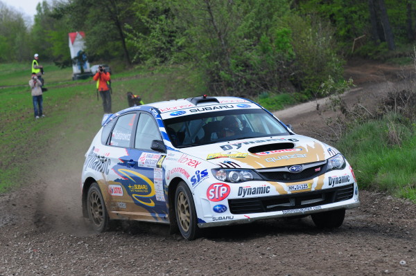 Subaru Poland Rally Team zwycięża w klasyfikacji pierwszego dnia Rajdu LOTOS